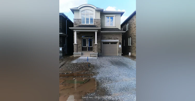 1245 Muskoka Heights, Milton, ON, L9E 1Z1 - 3