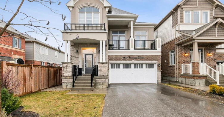 1359 Connaught Terrace, Milton, ON, L9E 0B8 - 2