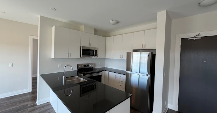 529-102 Grovewood Common, Oakville, ON, L6H 0X2 - 5