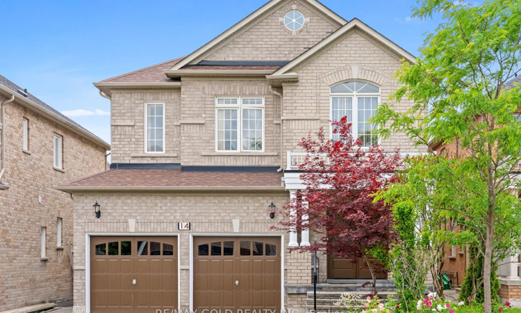 14 Dovehaven Crescent