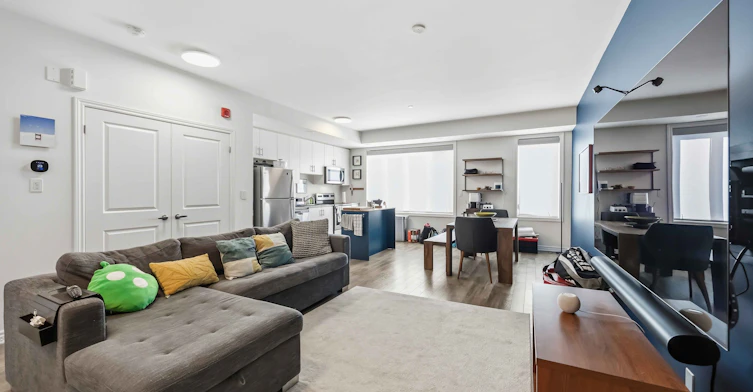 19-95 Eastwood Park Gardens, Toronto, ON, M8W 0B9 - 4