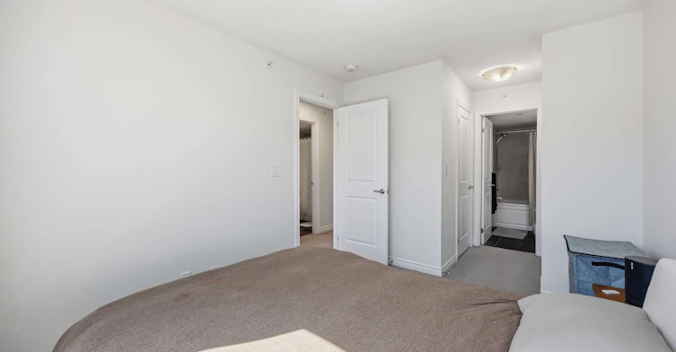 19-95 Eastwood Park Gardens, Toronto, ON, M8W 0B9 - 14