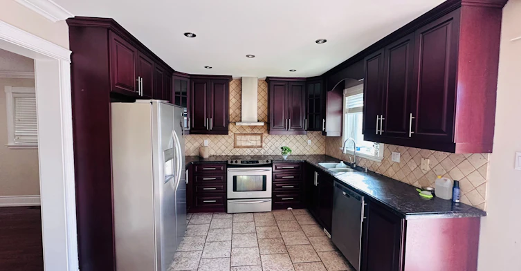 15 Beaverhall Road, Brampton, ON, L6X 4L3 - 4