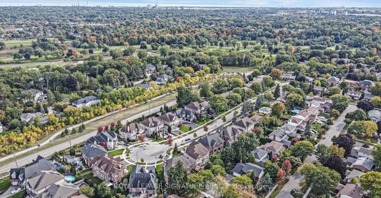 975 Fredonia Drive, Mississauga, ON, L5C 2W5 - 14