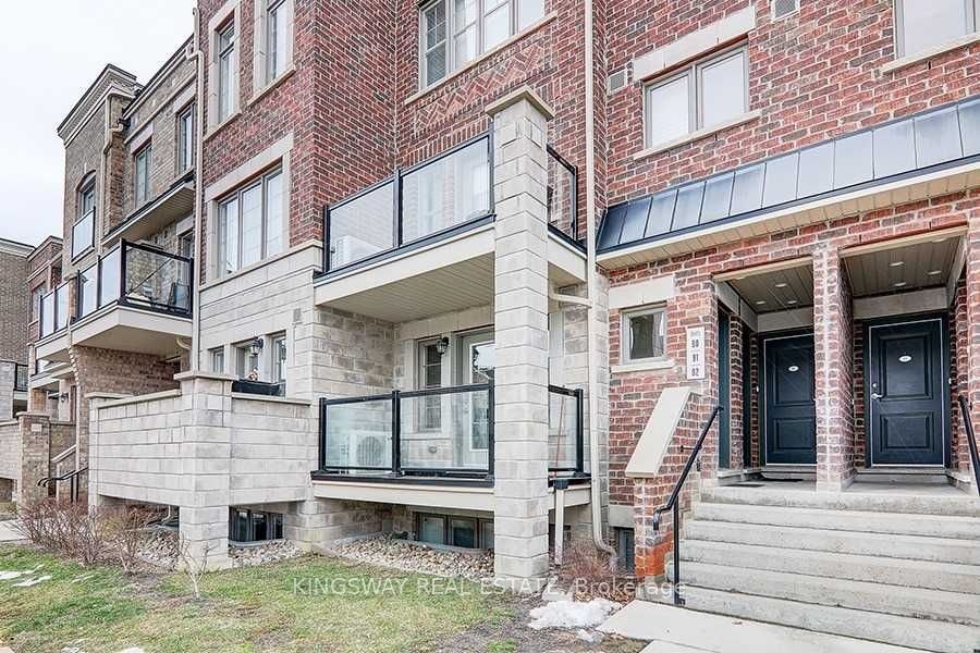 92-100 Parrotta Drive, Toronto, ON, M9M 0G1 - 2