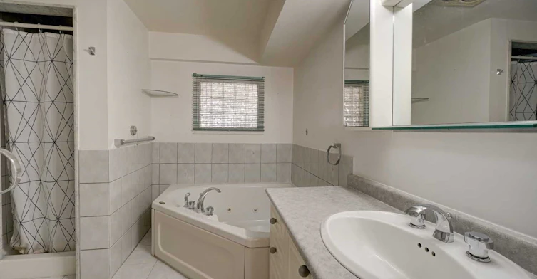Lower-1374 Heritage Way, Oakville, ON, L6M 3C9 - 20