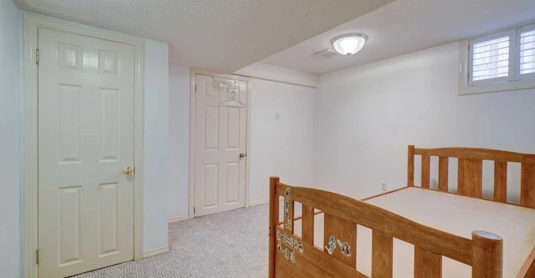 Lower-1374 Heritage Way, Oakville, ON, L6M 3C9 - 25