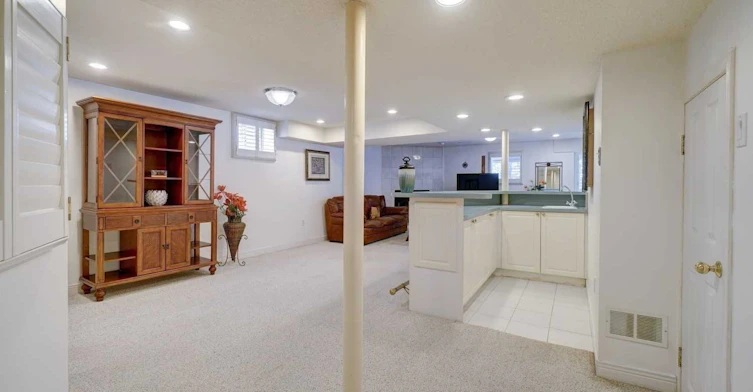 Lower-1374 Heritage Way, Oakville, ON, L6M 3C9 - 9