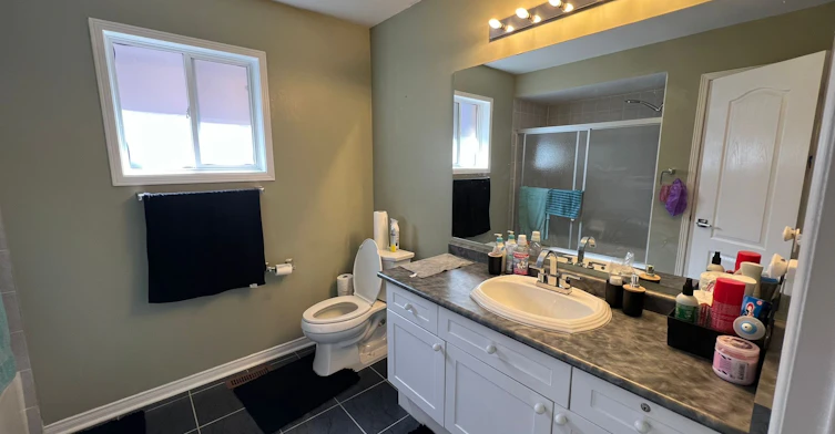 Main and Second Floor-57 Fallstar Crescent, Brampton, ON, L7A 2J7 - 6