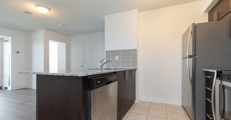 1910-1410 Dupont Street, Toronto, ON, M6H 2B1 - 5