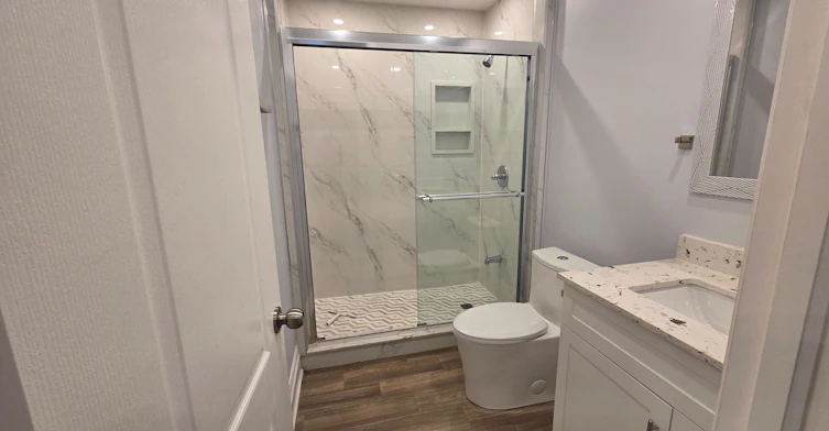 Lower-33 Ingleside Drive, Toronto, ON, M3K 1V2 - 9