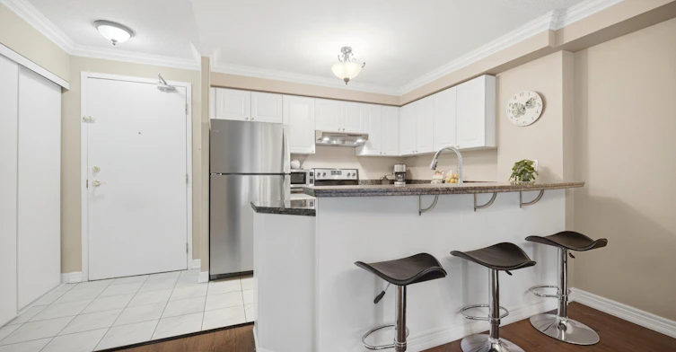 208-2301 Parkhaven Boulevard, Oakville, ON, L6H 6V6 - 7