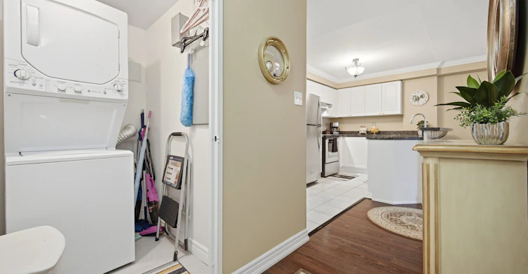 208-2301 Parkhaven Boulevard, Oakville, ON, L6H 6V6 - 27