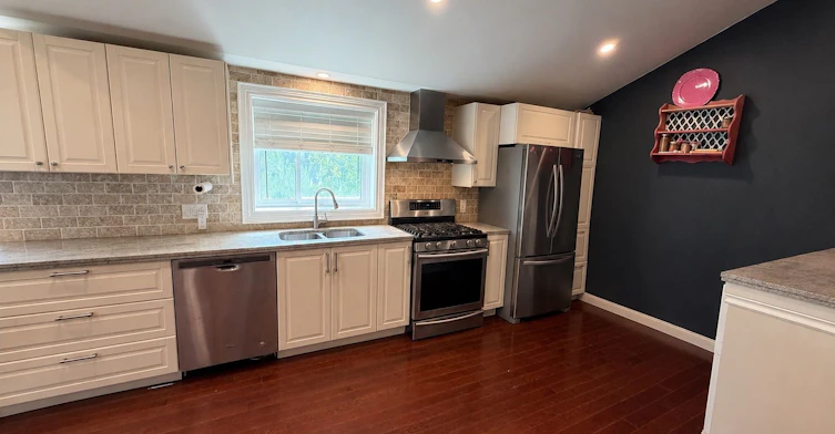 Main-22 First Street, Orangeville, ON, L9W 2C7
