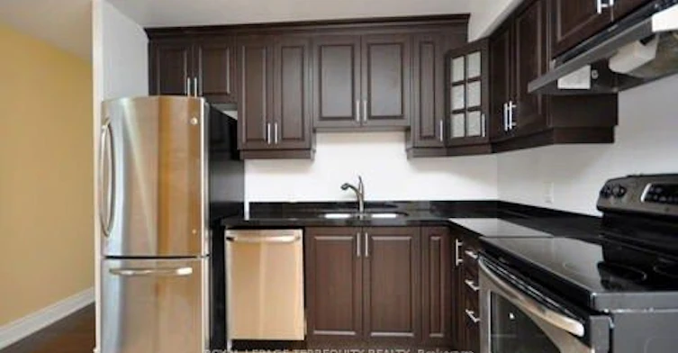 1915-35 Trailwood Drive, Mississauga, ON, L4Z 3L6 - 4