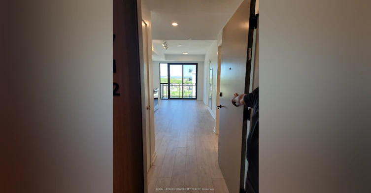 712-740 Whitlock Avenue, Milton, ON, L9E 2B5 - 5