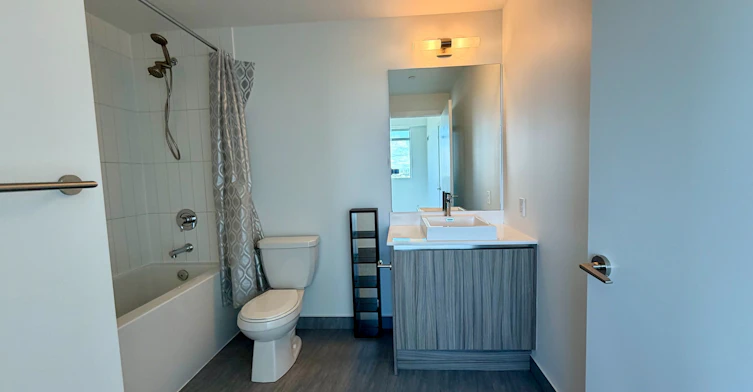 2110-251 Manitoba Street, Toronto, ON, M8Y 4G9 - 13