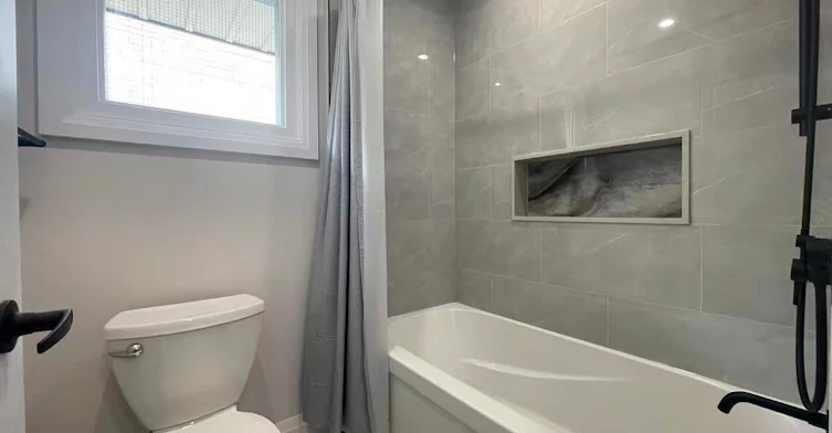 Unit 1-17 Rosemeade Avenue, Toronto, ON, M8Y 3A2 - 14