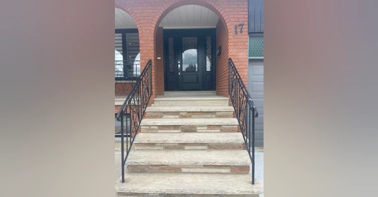 Unit 1-17 Rosemeade Avenue, Toronto, ON, M8Y 3A2