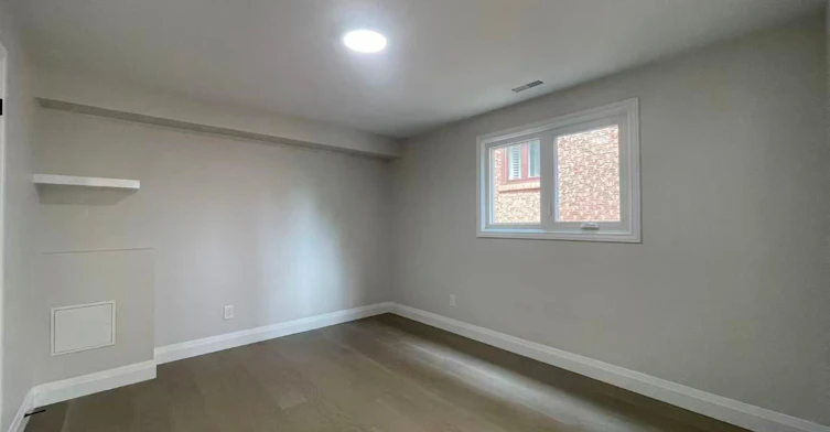 Unit 2-17 Rosemeade Avenue, Toronto, ON, M8Y 3A2 - 10