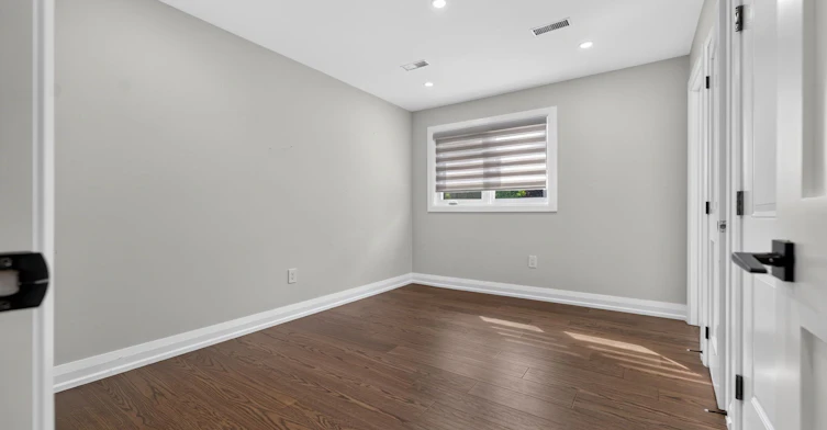 975 Caldwell Avenue, Mississauga, ON, L5H 1Z2 - 23