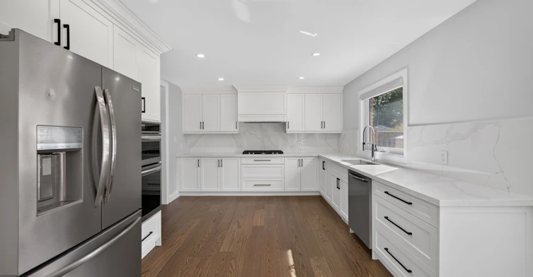 975 Caldwell Avenue, Mississauga, ON, L5H 1Z2 - 15