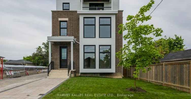 Main-165 Spalding Road, Toronto, ON, M3K 1K3