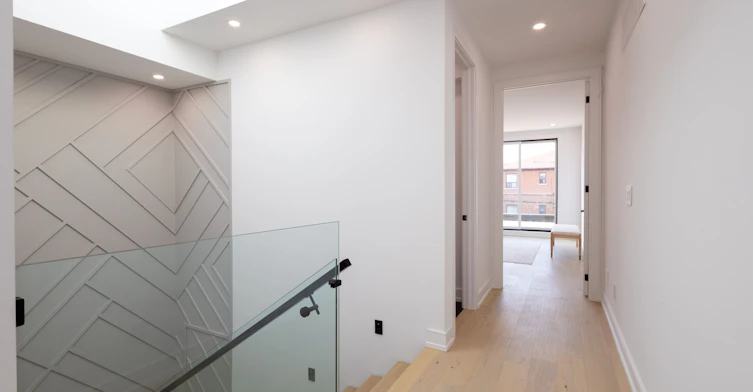 24 Twenty First Street, Toronto, ON, M8V 3L7 - 19