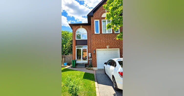 31 Goldenlight Circle, Brampton, ON, L6X 4N6