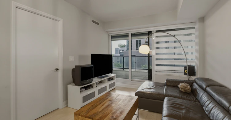 323-26 Gibbs Road, Toronto, ON, M9B 6L6 - 8