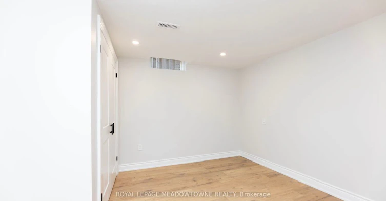 BSMT-468 Gowland Crescent, Milton, ON, L9T 4E5 - 27