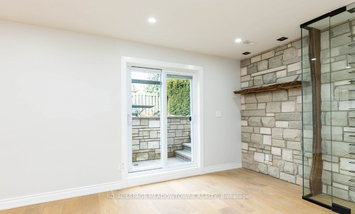 BSMT-468 Gowland Crescent, Milton, ON, L9T 4E5 - 4