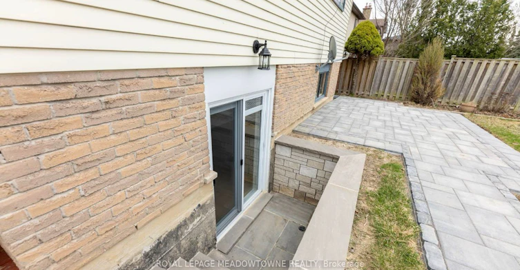 BSMT-468 Gowland Crescent, Milton, ON, L9T 4E5 - 3