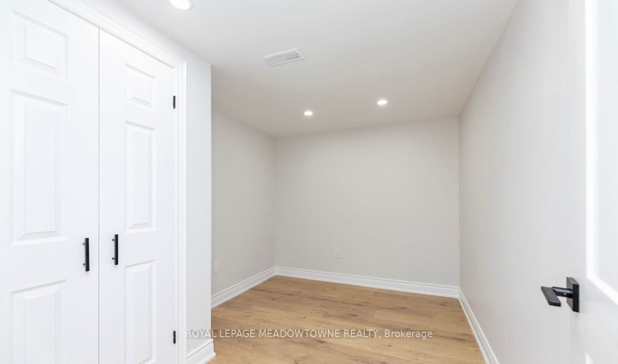 BSMT-468 Gowland Crescent, Milton, ON, L9T 4E5 - 22