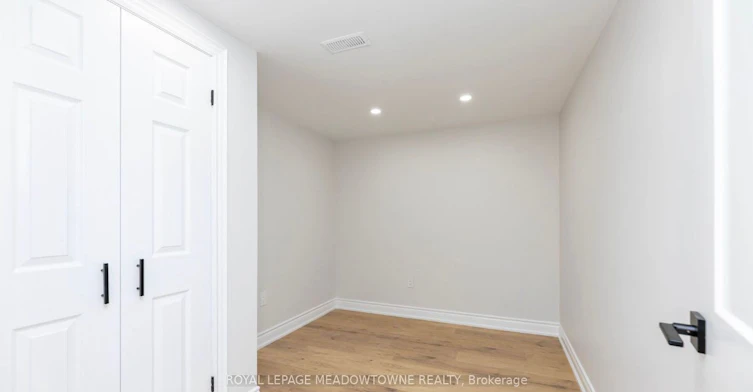 BSMT-468 Gowland Crescent, Milton, ON, L9T 4E5 - 22