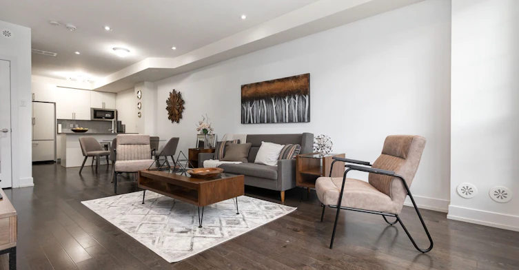 1084 Lansdowne Avenue, Toronto, ON, M6H 0C5 - 3