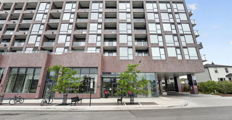 1012-28 Ann Street, Mississauga, ON, L5G 3G1 - 3