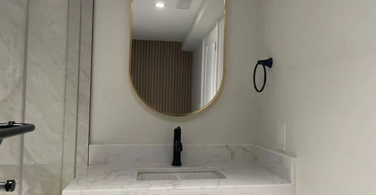 Unit 4-17 Rosemeade Avenue, Toronto, ON, M8Y 3A2 - 9