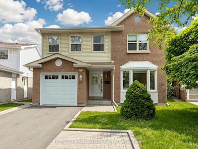 30 Mcgillivary Crescent - 2