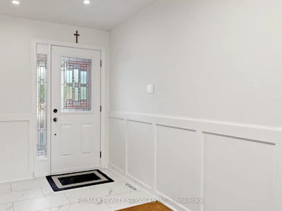30 Mcgillivary Crescent - 5