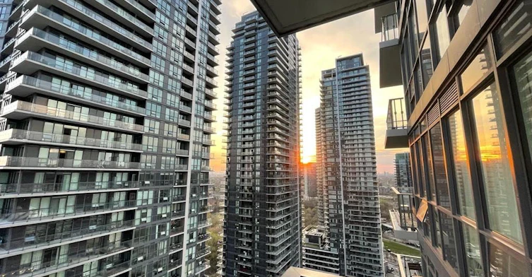 2803-2200 Lakeshore Boulevard W, Toronto, ON, M8V 1A4 - 2