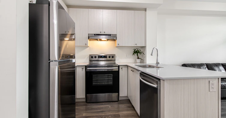 325-1105 Leger Way, Milton, ON, L9E 1K7 - 13