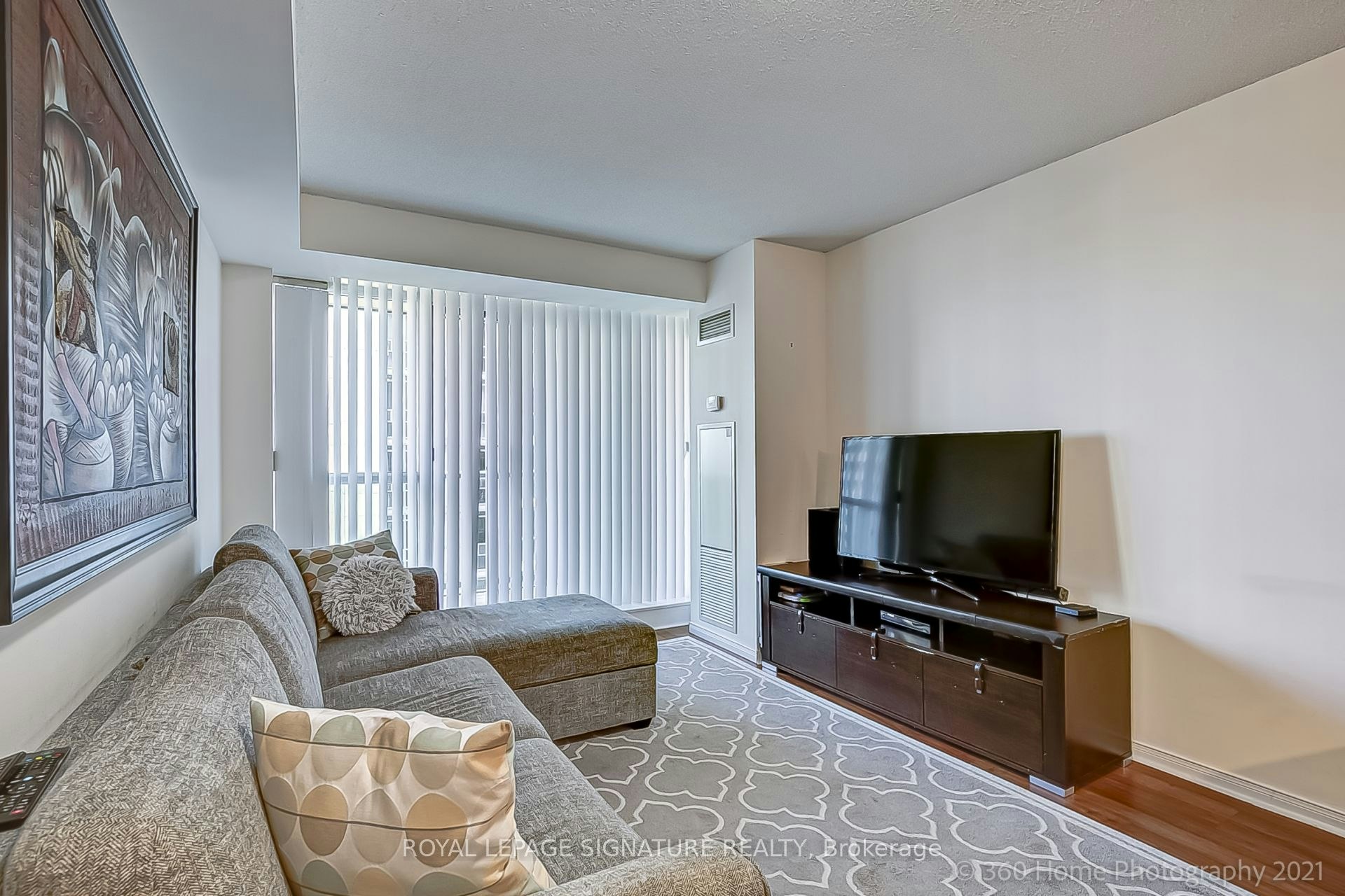 804-7 Michael Power Place, Toronto, ON, M9A 0A4 - 12