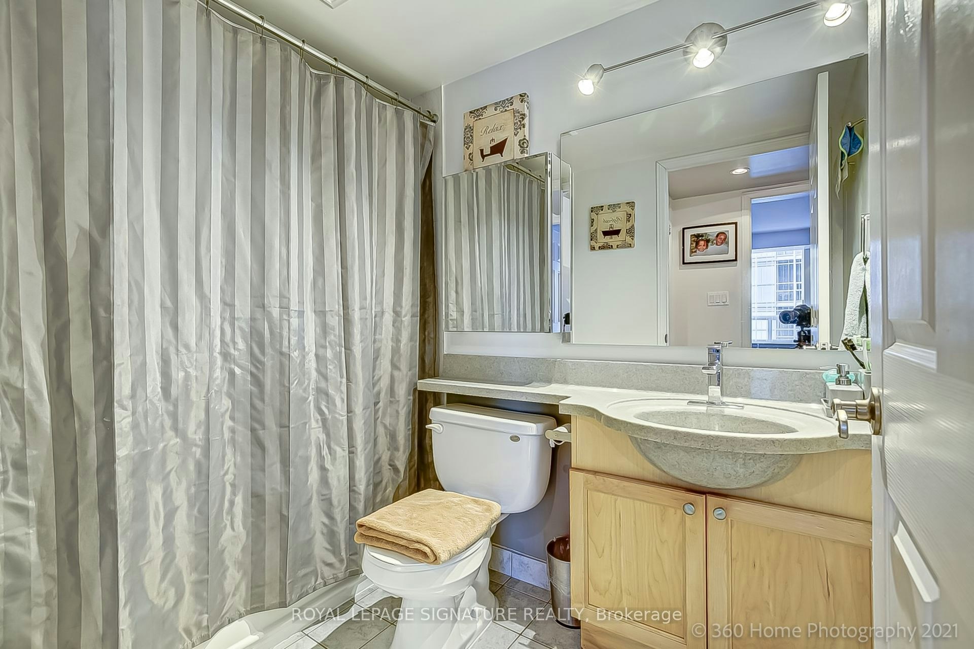 804-7 Michael Power Place, Toronto, ON, M9A 0A4 - 10