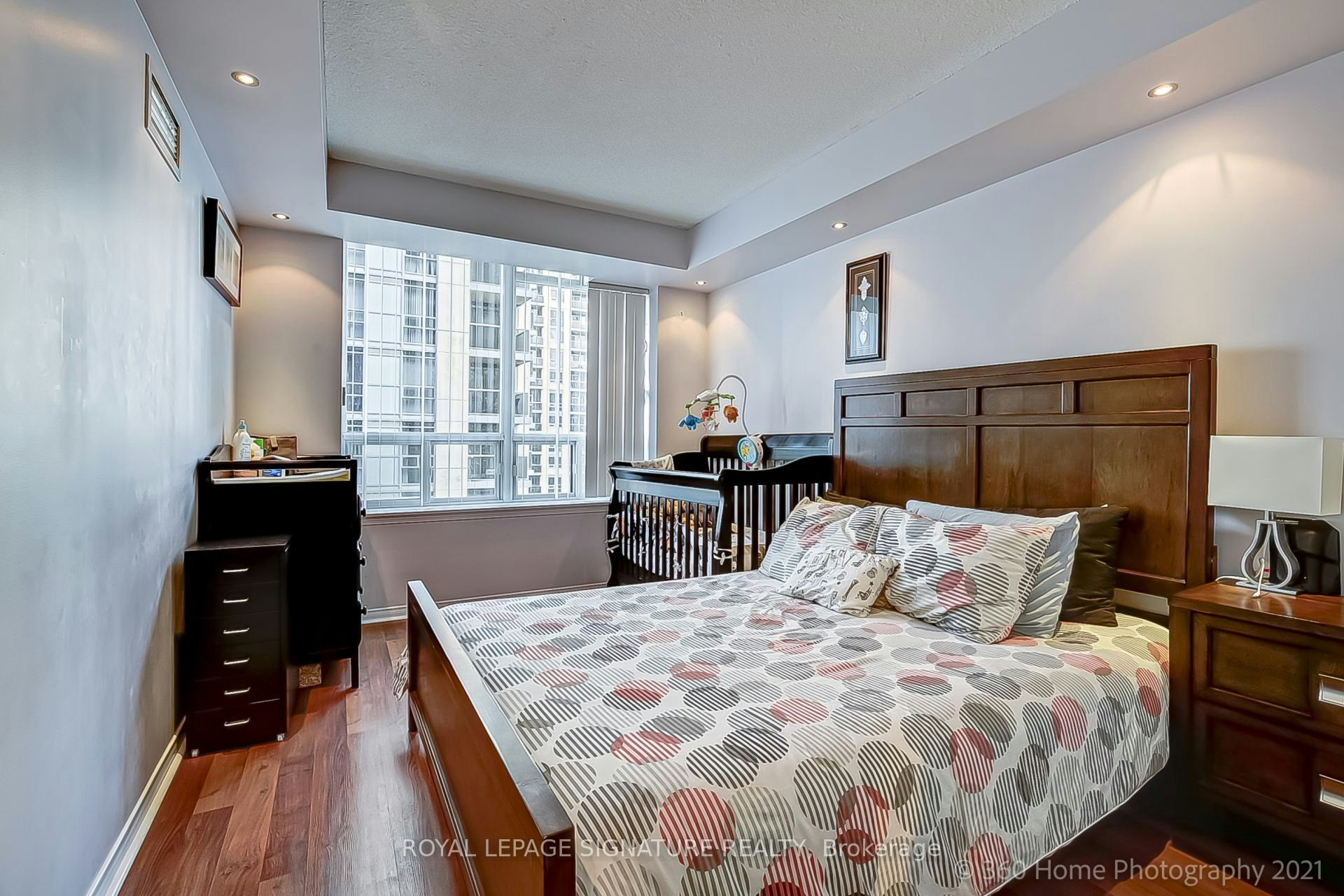 804-7 Michael Power Place, Toronto, ON, M9A 0A4 - 8