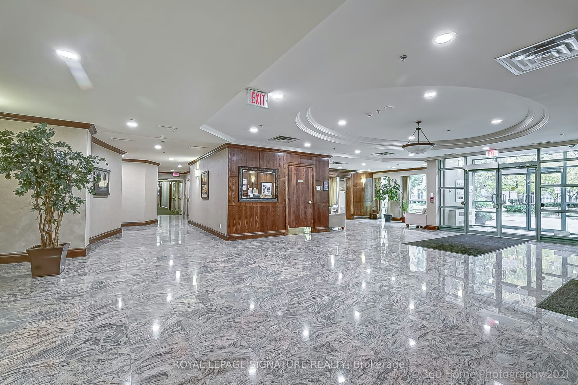 804-7 Michael Power Place, Toronto, ON, M9A 0A4 - 21