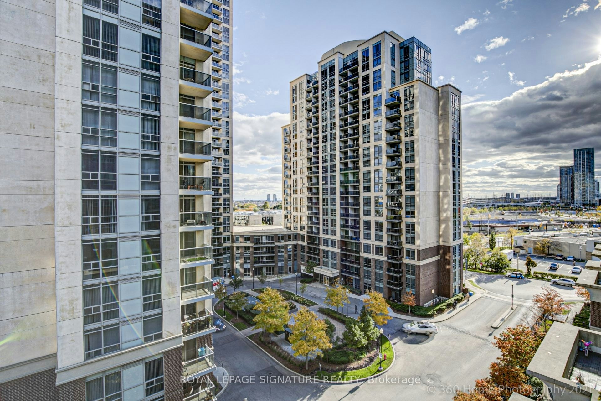 804-7 Michael Power Place, Toronto, ON, M9A 0A4 - 7