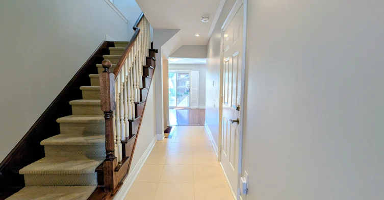 5047 Warwickshire Way, Mississauga, ON, L5V 1R6 - 2