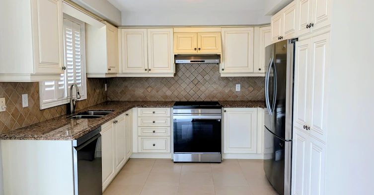 5047 Warwickshire Way, Mississauga, ON, L5V 1R6 - 7
