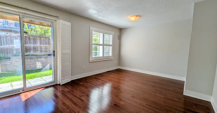 5047 Warwickshire Way, Mississauga, ON, L5V 1R6 - 3